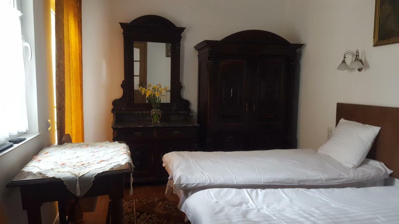Room In An Old House Truskavec Exteriér fotografie